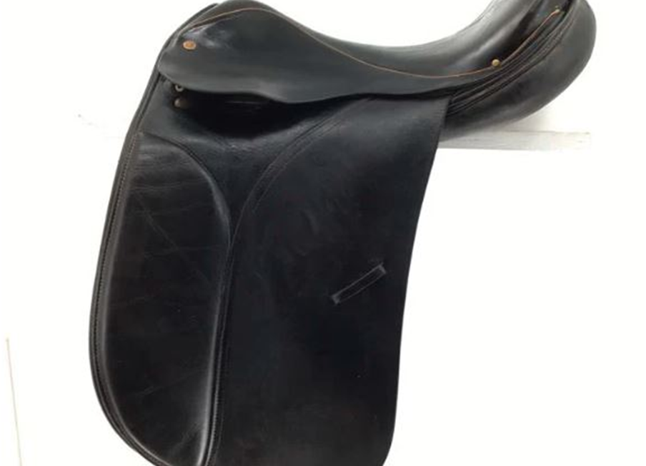 ﻿﻿﻿Discovering the Excellence of Dressage Saddle B